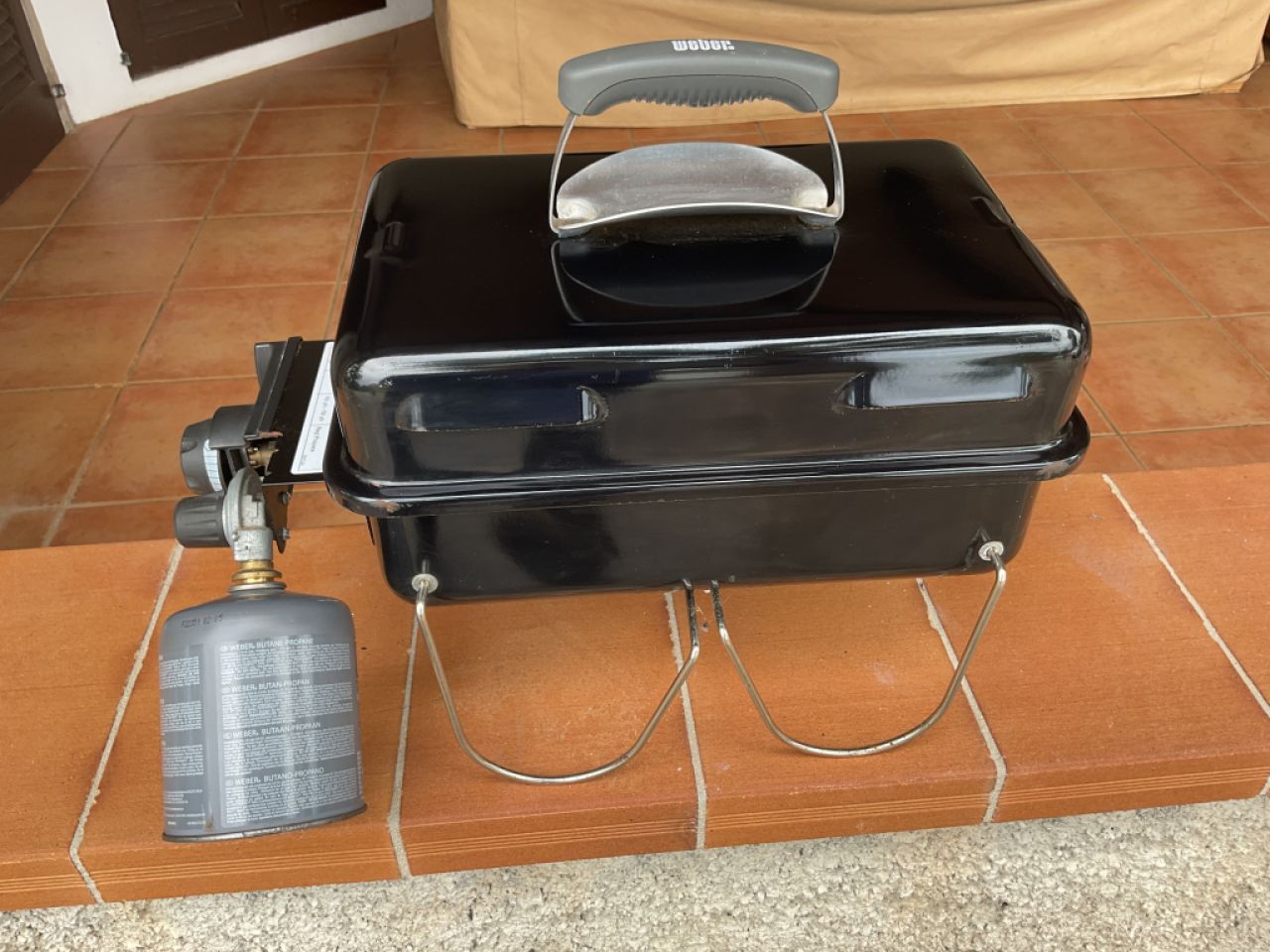 weber mobile gas BBQ