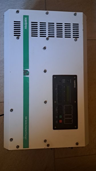 Wechselrichter Xantrex 3000 Watt 24 Volt
