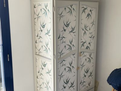 Weichholzschrank