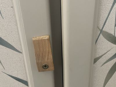 Weichholzschrank