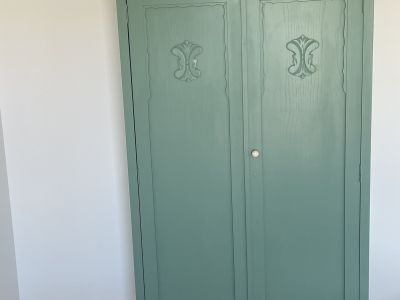 Softwood wardrobe and chest of drawers