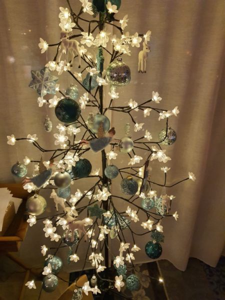 Weihnachtsbaum  eöektrisch