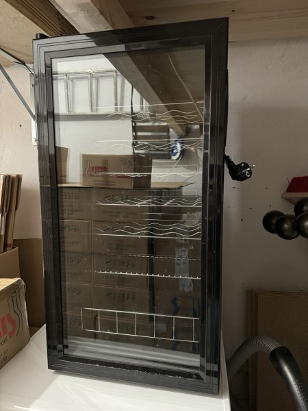 Wine chiller fridge 28 bottles - EXCELLENT CONDITION