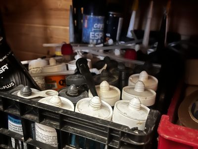 Werkzeuge und Baumaterialien