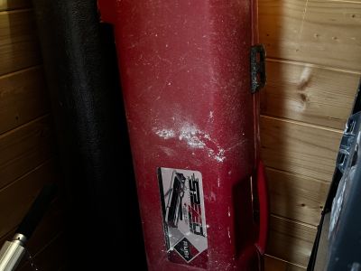 Werkzeuge und Baumaterialien