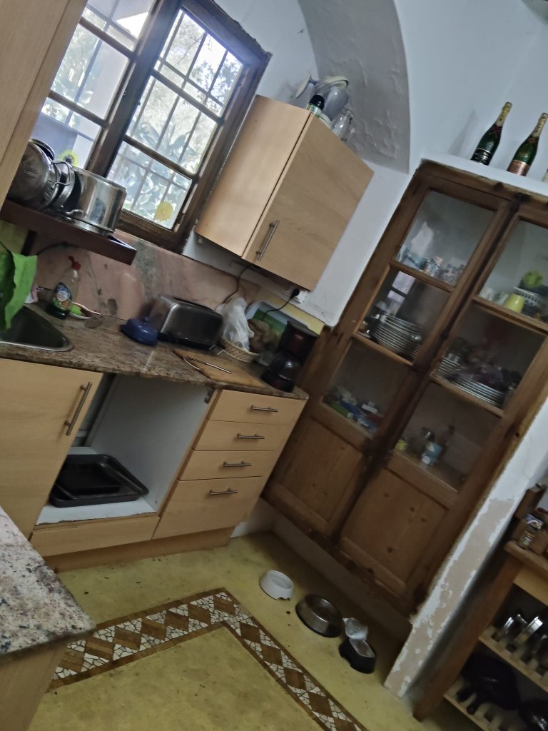 Se busca compañero de piso de inmediato