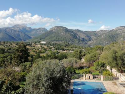 WG Zimmer in Haus mit wunderschöner Lage am Ortsrand von Campanet/Mallorca