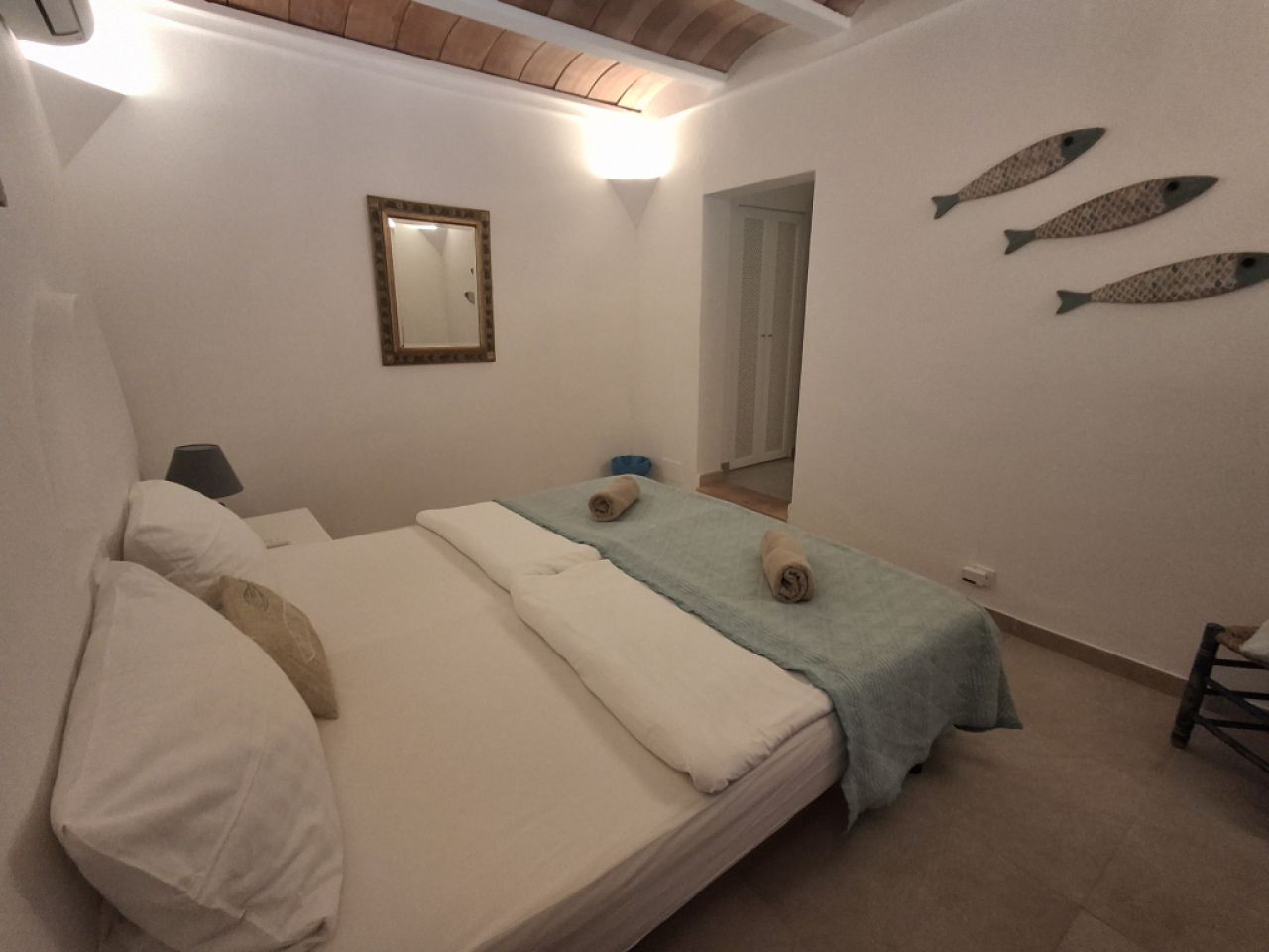 Invierno: chalet de 2 plantas con calefacción central de gasóleo, jardín y piscina en Cala Dor - cerca del puerto -- CH 23 WT