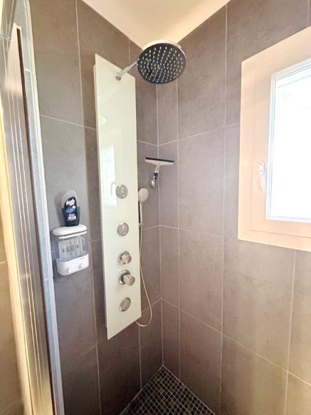 Invierno: Chalet de 2 plantas con calefacción central de gasoil y piscina en Cala Dor -- CH 12 WT