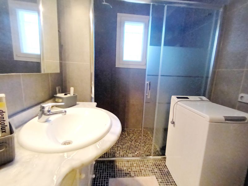 Invierno: Chalet de 2 plantas con calefacción central de gasoil y piscina en Cala Dor -- CH 12 WT