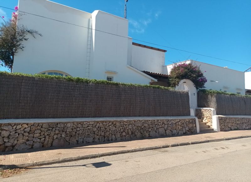 Invierno: Chalet de 2 plantas con calefacción central de gasoil y piscina en Cala Dor -- CH 12 WT