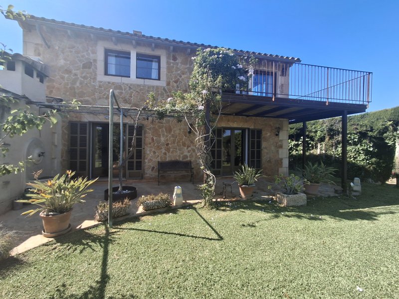 Winter: 2 Etagenfinca mit AC,Kamine und Pool bei Felanitx -- F 67 WT