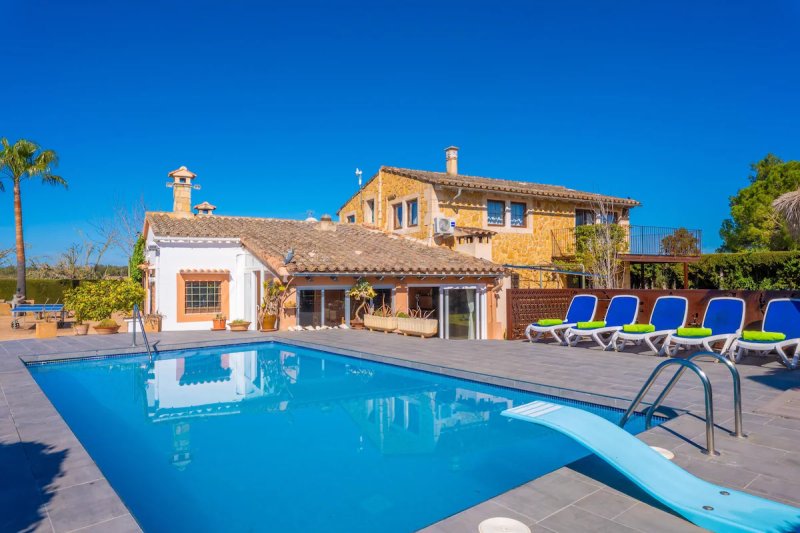 Winter: 2 Etagenfinca mit AC,Kamine und Pool bei Felanitx -- F 67 WT