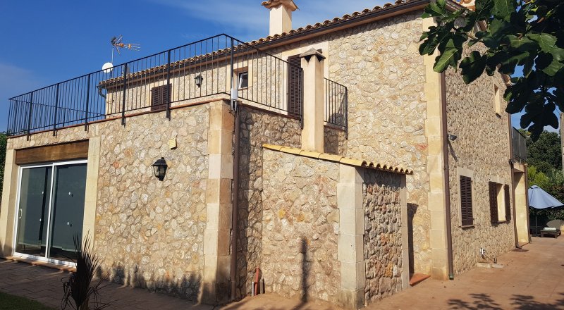 Winter: 2 Etagenfinca mit BBQ, Pool und AC / Kamin bei Pollenca-- F 13 WT