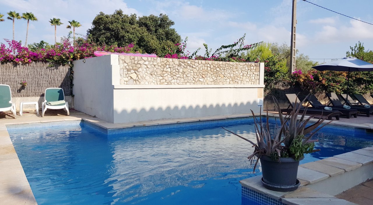 Winter: 2 Etagenfinca mit BBQ, Pool und AC / Kamin bei Pollenca-- F 13 WT