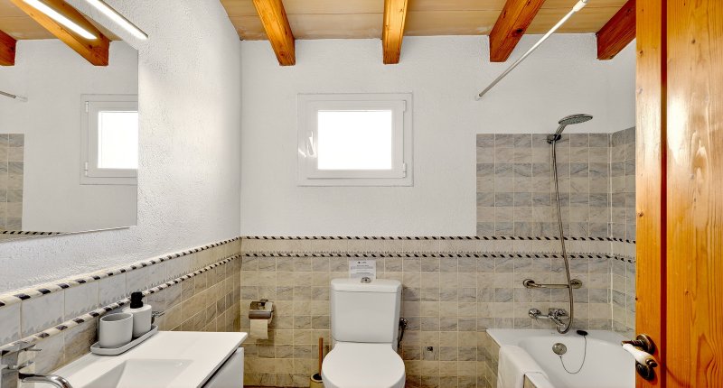 Winter: 2 Etagenfinca mit BBQ, Pool und AC / Kamin bei Pollenca-- F 13 WT