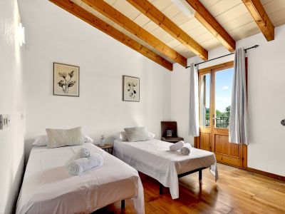 Winter: 2 Etagenfinca mit BBQ, Pool und AC / Kamin bei Pollenca-- F 13 WT