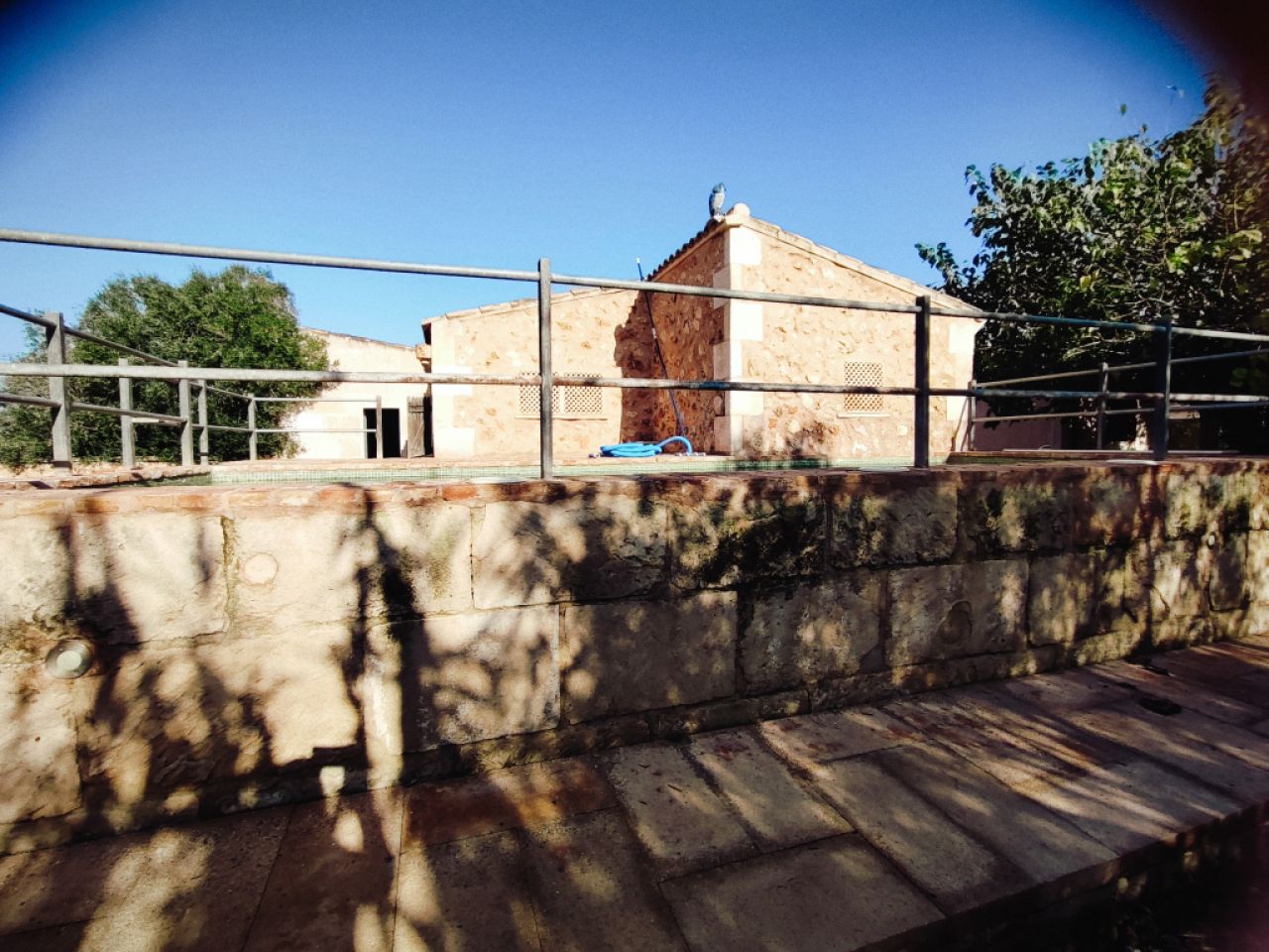 Winter: 2 Häuser auf einem Grundstück mit AC,Kamin und guter Lage bei Campos --- F 92 a + b WT