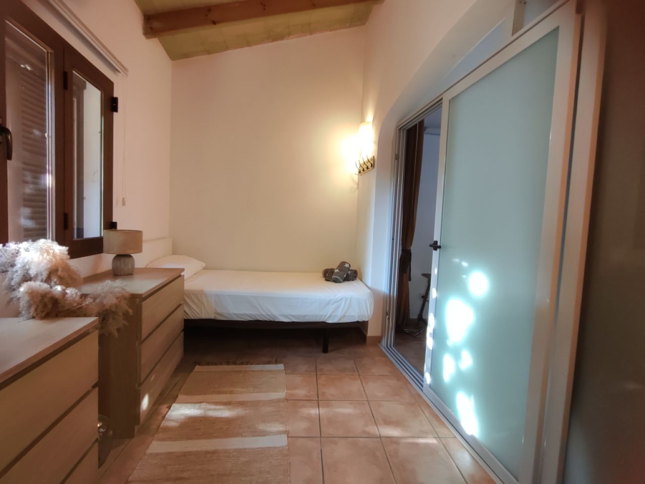 Winter: 2 Häuser auf einem Grundstück mit AC,Kamin und guter Lage bei Campos --- F 92 a + b WT