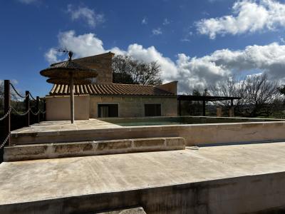 WINTER: 2 stöckige Finca mit Ölzentralheizung bei Montouri ---- F 78 WT