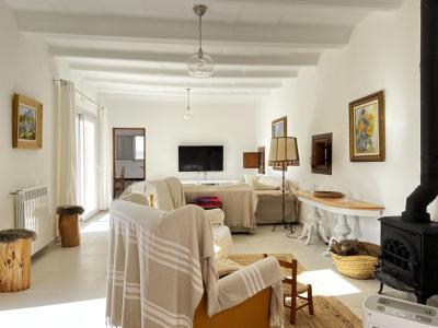 WINTER: 2 stöckige Finca mit Ölzentralheizung bei Montouri ---- F 78 WT