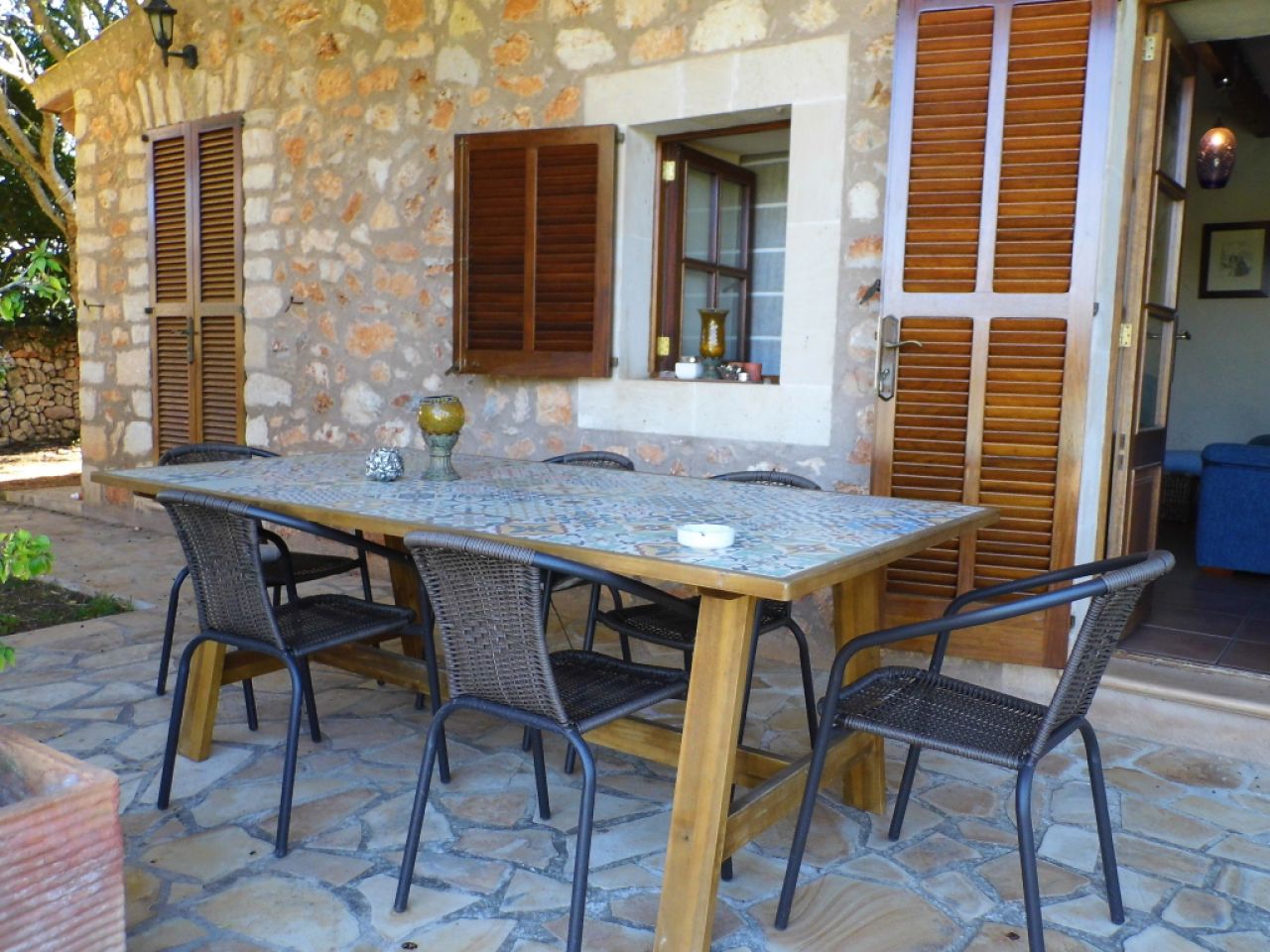 INVIERNO 25 / 26 : Gran campo con calefacción, piscina y en una zona tranquila cerca de Felanitx -- 