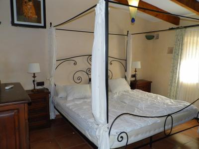 INVIERNO 25 / 26 : Gran campo con calefacción, piscina y en una zona tranquila cerca de Felanitx -- 