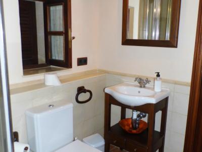 INVIERNO 25 / 26 : Gran campo con calefacción, piscina y en una zona tranquila cerca de Felanitx -- 