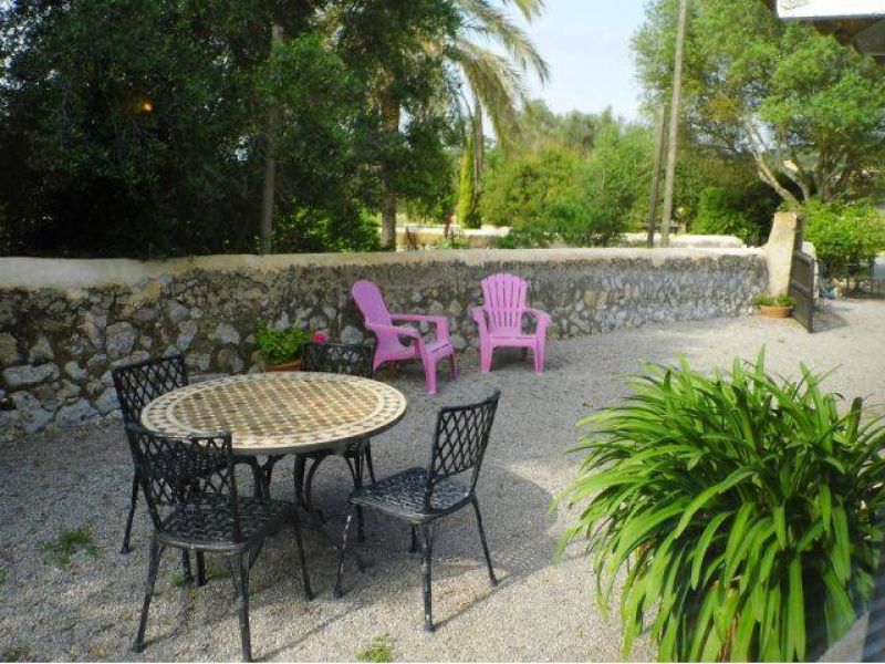 WINTER 26 / 27: Small casita with terrace in the countryside near Manacor -- F 250 c