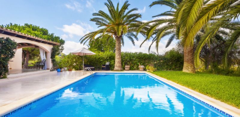 Winter 27 / 28: Ebenerdiges Chalet mit AC und Pool bei Es Carritxo -- CH 17 WT