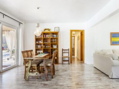 Winter 27 / 28: Ebenerdiges Chalet mit AC und Pool bei Es Carritxo -- CH 17 WT