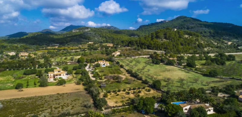 Winter 27 / 28: Ebenerdiges Chalet mit AC und Pool bei Es Carritxo -- CH 17 WT