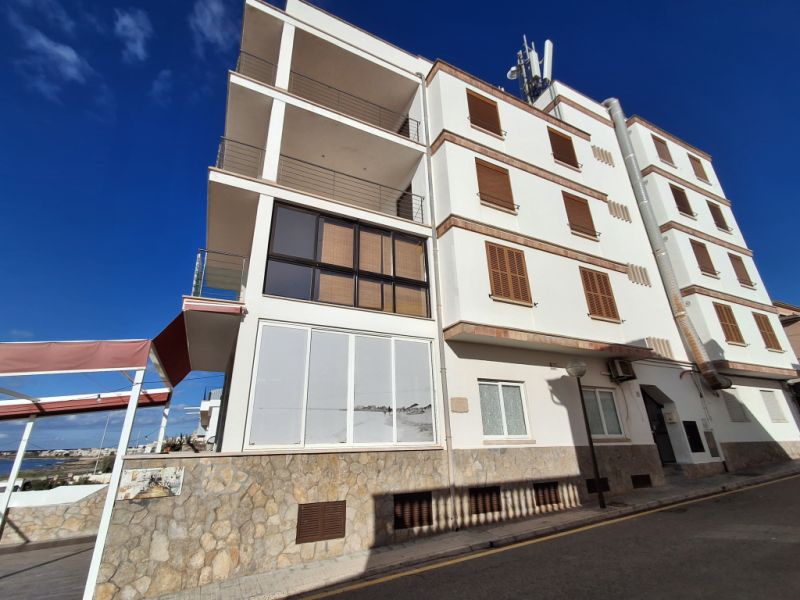 Winter 27 / 28: Helles Apartment mit AC in 1. Linie von Sa Rapita--- AP 03 WT