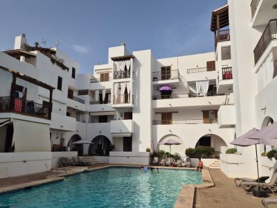 Winter 27 / 28: Modernes Studio in 2. Etage mit Terrasse und Gem. Pool in Cala Dor -- AP 40 WT