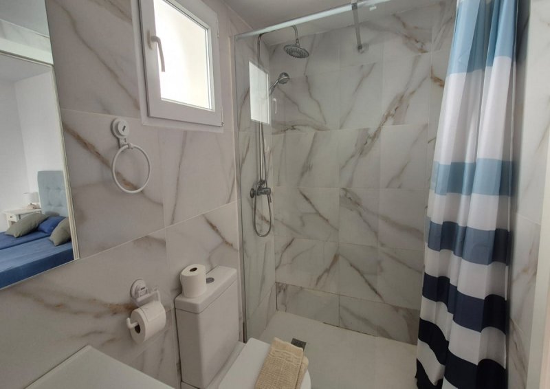 Winter 27 / 28: Modernes Studio in 2. Etage mit Terrasse und Gem. Pool in Cala Dor -- AP 40 WT