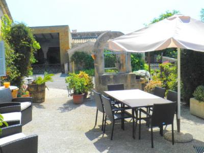 INVIERNO: 3 sep. Casas con 2 piscinas y calefacción en Manacor --- F 250 CM