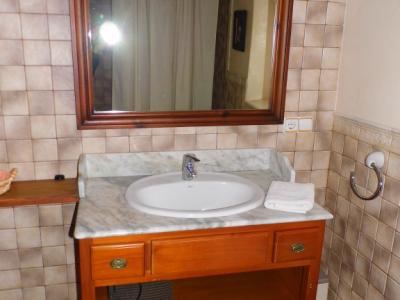 INVIERNO: 3 sep. Casas con 2 piscinas y calefacción en Manacor --- F 250 CM