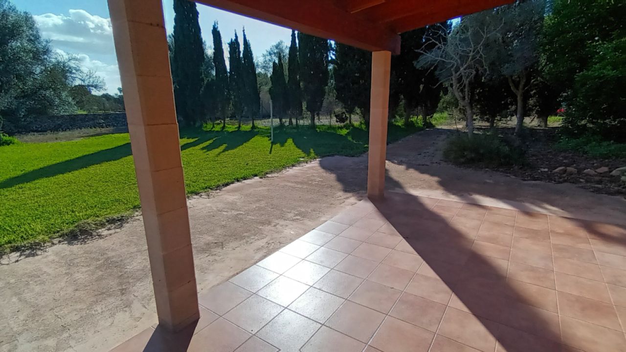 Winter: 4 Apts mit Gemeinschaftspool, BBQ und AC in einer DOrfsiedlung bei Campos -- AP 23 a - d WT