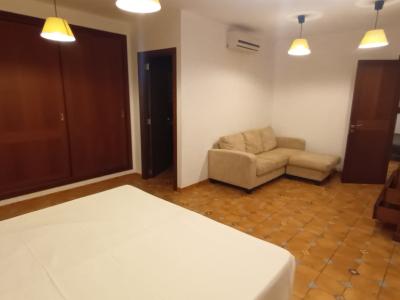 Winter: 4 Apts mit Gemeinschaftspool, BBQ und AC in einer DOrfsiedlung bei Campos -- AP 23 a - d WT