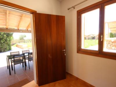 Winter: 9 apartments with 1 - 2 bedrooms on a communal plot with pool and AC in a quiet area near Campos-AP 43