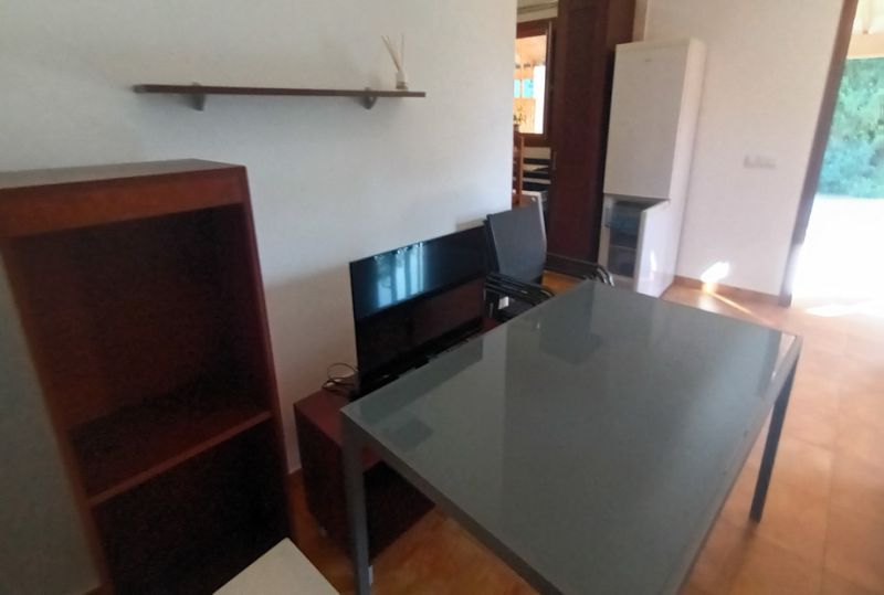 Winter: 9 apartments with 1 - 2 bedrooms on a communal plot with pool and AC in a quiet area near Campos-AP 43