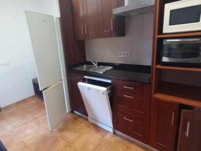 Winter: 9 apartments with 1 - 2 bedrooms on a communal plot with pool and AC in a quiet area near Campos-AP 43