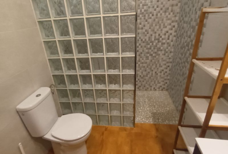 Winter: 9 apartments with 1 - 2 bedrooms on a communal plot with pool and AC in a quiet area near Campos-AP 43