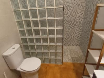 Winter: 9 apartments with 1 - 2 bedrooms on a communal plot with pool and AC in a quiet area near Campos-AP 43