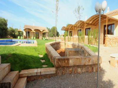 Winter: 9 apartments with 1 - 2 bedrooms on a communal plot with pool and AC in a quiet area near Campos-AP 43