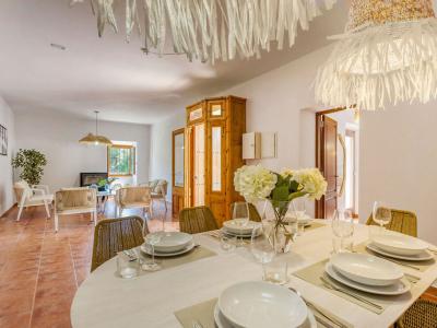 WINTER ab NOV 27: Historische Finca-DH mit Kamin in absolut ruhiger Lage in Orient- West --- F 04 WT