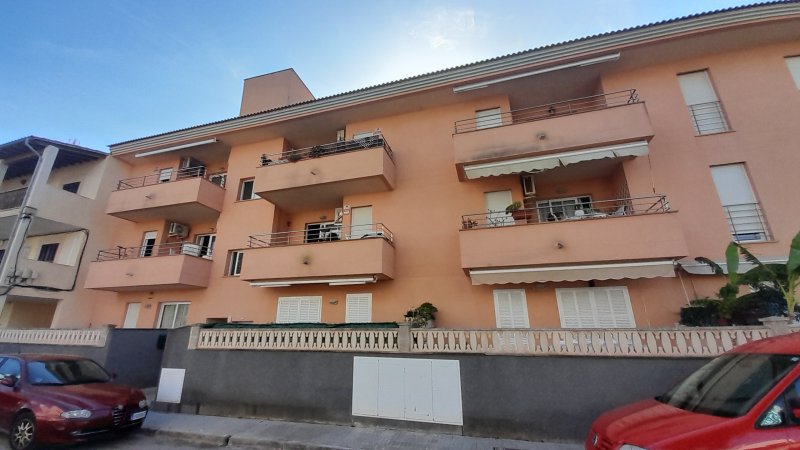 Winter: 2nd Floor Apartment with AC and Terrace in Colonia St. Jordi -- AP 152 WT