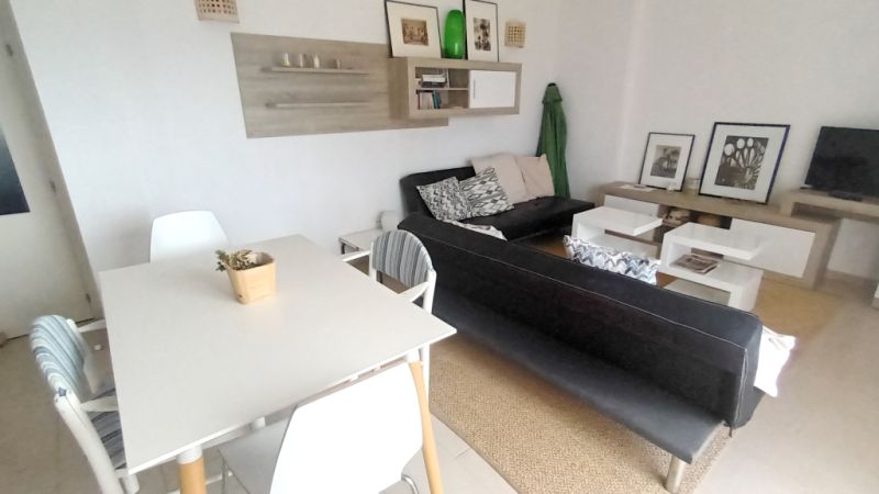 INVIERNO: Apartamento en 2ª planta Piso con vista al mar en Colonia St Jordi -- aP 29 WT