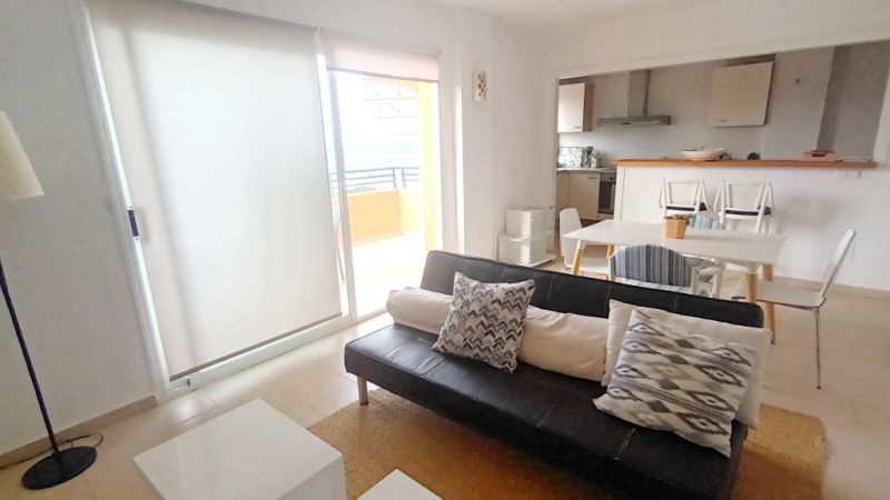 INVIERNO: Apartamento en 2ª planta Piso con vista al mar en Colonia St Jordi -- aP 29 WT