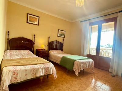 Winter: Apartment in Portocolom with oil central heating and terraces --- AP 20 WT